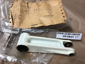 35-825052-4 35-825052-8 Steering Arm Idler Beechcraft New Stock