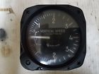 50-384073 7040 United Instruments Vertical Speed