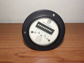 4059-153 Aero Instrument Company Co. Model Frequency Gauge 420hz North Hollywood Ca