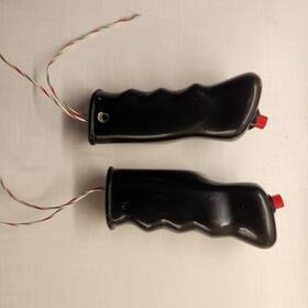 11-01020 Aero-k Aircraft Control Stick Grip With Ptt Switch. 7/8 Bore