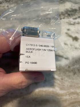 040-0028 Aeroflash Bulb 14 Volt New Old Stock Lot Of 3 Bulbs In This Sale