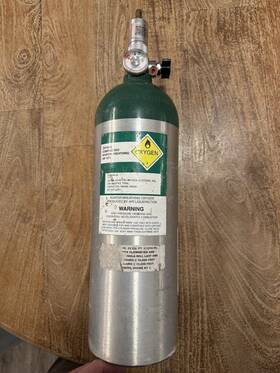 4110-077-01 Aerox Mv54g M22 Oxygen Bottle Value And Gauge M Cylinder 22 Cu. Ft. 400r1 Regulator