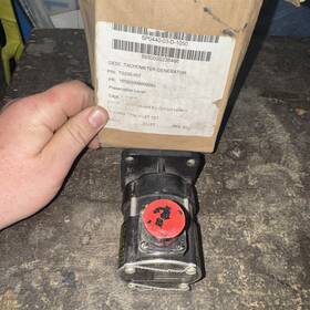 6680-00-923-8466 Aircraft Appliances & Epuipment Ltd C-130 Kc-135 P-3 Hh-60 Tachometer Generator Tg255-007