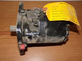 0112210604 Aircraft Hydraulic Pump Dated 1977
