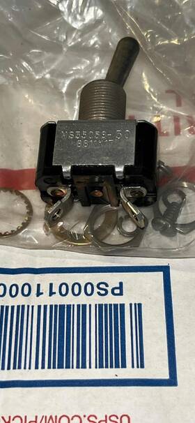 Ms35059-30 Aircraft 8826k15 Two Position Toggle Switch