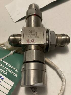 45as63001-005 Alliedsignal A.s.c Bleed Air Valves Pn 101-381012-7 Kingair Brake Deice System