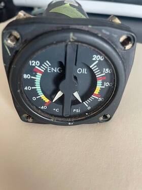 523280 Ametek Dual Oil Temperature Pressure Indicator