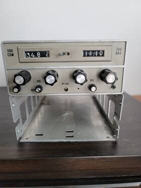 Pn.43340-1124 Arc Remanufacturing Inc Rt-328t Com / Nav Tranciver P/n. 43340-1124 14 Volts