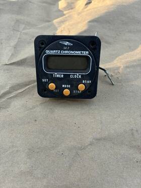 C664511-0102 Astrotech Lc-2 Quartz Digital Chronometer Indicator Volts 24