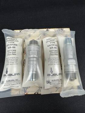 0271366 Auburn Sr-86 Spitfire Spark Plug P/n Lot Of 4 Nos