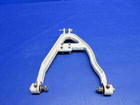 Beech 105-820014-9 76 Duchess Upper Nose Gear Drag Brace P/n 0526-819