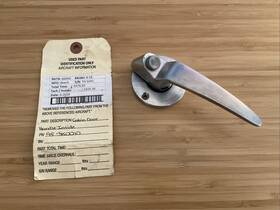 95-380010 Beech Bonanza / Beechcraft Air Cabin Inside Door Handle Assembly P/n 95-380010 Beech Bonanza / Beechcraft Air Cabin Inside Door Handle Assembly P/n