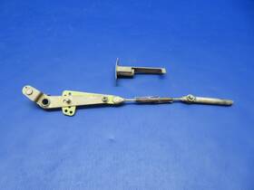 96-420033-47 Beech 58 Cabin Door Latch Bellcrank And Pin With Guide P/n 0326-155