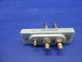 An2552-a3a Beech 95-b55 Baron External Power Receptacle P/n 0225-855