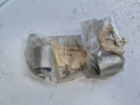 C6z1444-31 Beech Nos Rare Bushing - P/n Lot Of 2