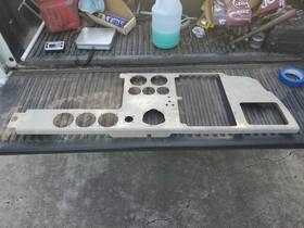 Mc0d11084-7 Beech Baron Rh Instrument Panel