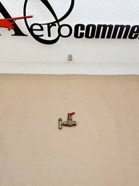 Ti33-1 Beech T133-1/8 Bonanza Static Drain Valve P/n Ti33-1/8b2p 3539