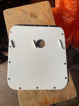 000110187 Beechcraft Baron 58 Wing Inspection Panel