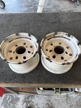 Beechcraft 115-8001-4 1 Pair King Air Main Wheel Assembly P/n Type Vii 18x5.5