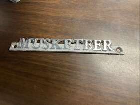 169-000012 Beechcraft Musketeer Emblem P/n
