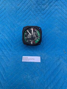 22-262-011 Beechcraft Manifold Pressure And Fuel Flow Indicator P/n