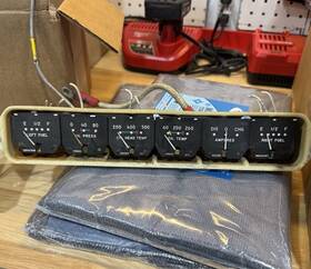 35-324401-13 Beechcraft 35 Engine Instrument Gauge Cluster Volts 12