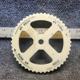 35-524542-8 Beechcraft 35-33 Elevator Trim Tab Control Wheel