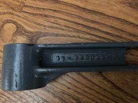 35-820094-2 Beechcraft Nose Gear Idler Arm Assy Bonanza Travel Air Baron