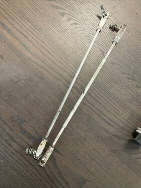 35-825191-1 Beechcraft 35-825191 Bonanza Lh Rh Nose Gear Doors Actuator Rods P/n -3