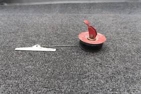 35-921526 Beechcraft Bonanza Fuel Gas Cap Assy