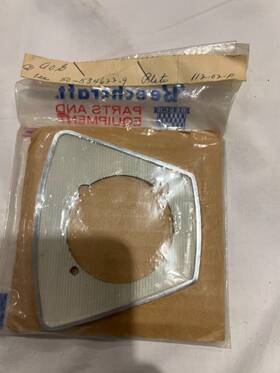 50-534622-9 Beechcraft New Control Wheel Clock Bezel With No Certs P/n