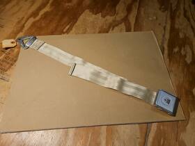 50-534635-41 Beechcraft Seat Belt Latch Assembly Manufacture Date 2/84