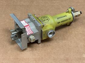 50-920030-17 Beechcraft Beech Twin Bonanza Model 50 Valve Assembly P/n New
