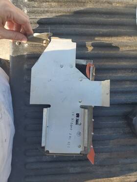96-910020-245 Beechcraft Baron Baffle Baffling Assembly Assy P/n 620