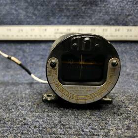 L4p-1 Beechcraft C 2400 A23a Musketeer Custom Iii Magnetic Compass With Light