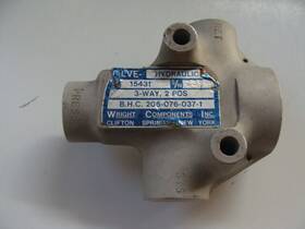 206-076-037-1 Bell Part Hydraulic Valve 3 Way 2 Pos 206-076-037 1 -001 With Serviceable Tag