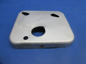 47-631-294-1 Bell 47j-2 Push-pull Throttle Can Box Cover P/n 1124-925