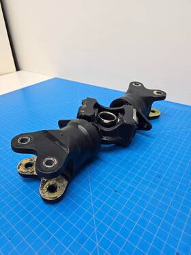 204-011-801 Bell Helicopter 204-011-801- Uh-1 Huey Tail Rotor Hub Pn#
