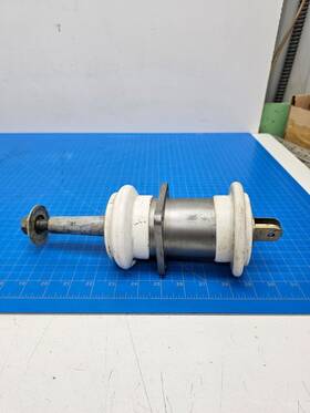 204-030-927-7 Bell Helicopter 204-030-362-7 Uh-1 Isolation Mount Pn And Bolt #