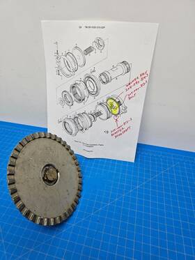 204-040-812-3 Bell Helicopter Uh-1 Engine To Driveshaft Adapter With Bolt