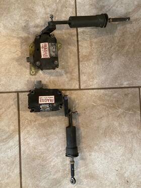 206-001-076-1 Bell Helicopter 2 Oh-58 206 Heli Cylinders With Magnetic Break