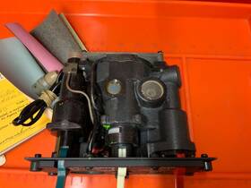 29255-10a-a15 Bendix Oxygen Dilutor Regulator Gulfstream