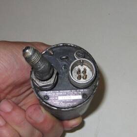 3567724-3003 Bendix Aircraft Part Oil Pressure Transmitter Tru 80/a P/n 1 Dent