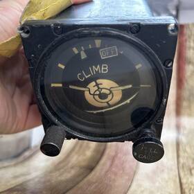 I4602-ij-ci Bendix Aviation Corporation 14602-ij-c1 Attitude Indicator Type J-8 Mil-i-5133a Vintage Aircraft