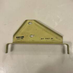 047-8987-04 Bendix King Auto Pilot Mount Bracket