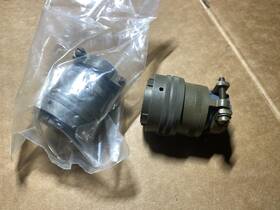 Pt06a-22-55sy Bendix Sr Amphenol Circular Connectors 2 . Unused