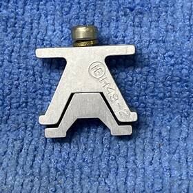 Bisco Bacc49a2 Retaining Clamp Assembly