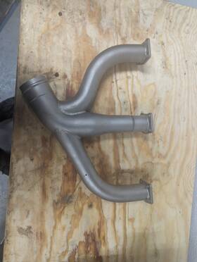 K35-950004-13 Bonanza B-35 Exhaust Stack