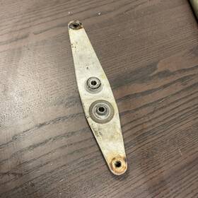 0411258-1 Cessna 150 Forward Elevator Bellcrank P/n