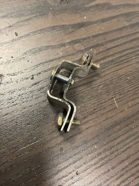 0411549 Cessna 0411550 150 Brake Master Mounting Brackets P/n